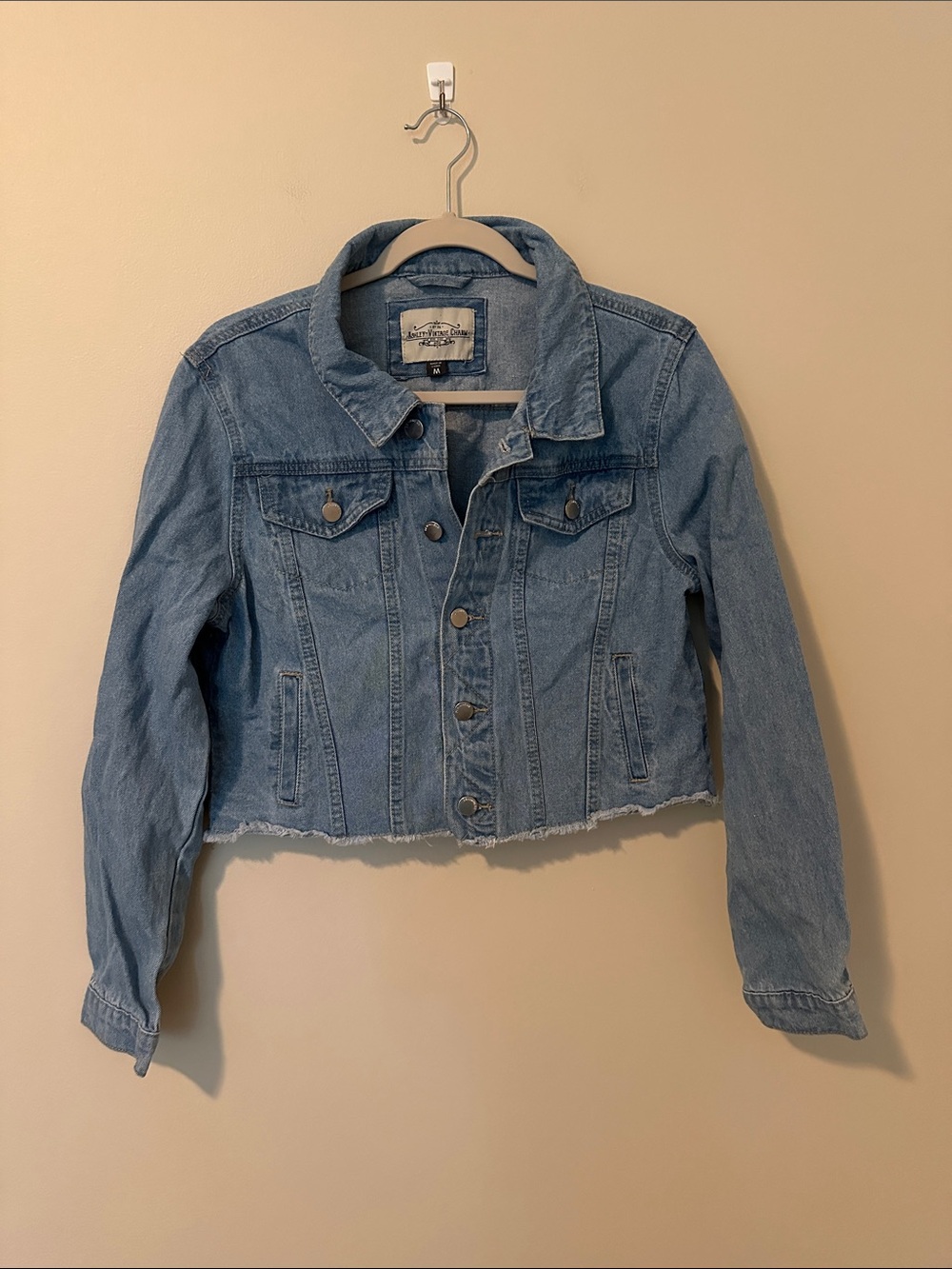 Cropped Light Blue Denim Jacket - Unknown Brand